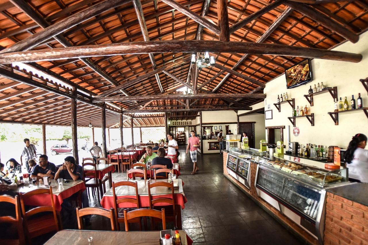Hotel E Restaurante Sabor De Minas Salinas  Exteriör bild