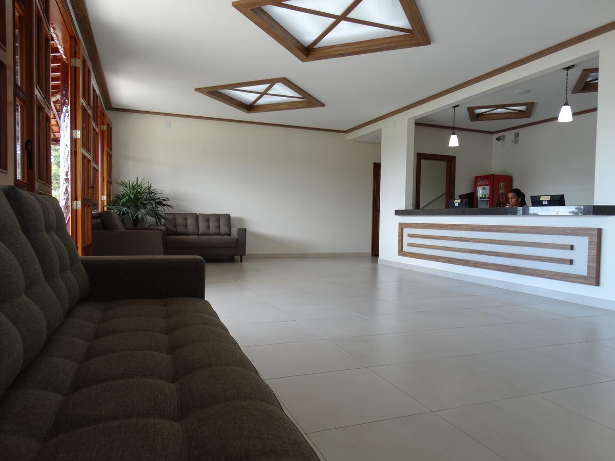 Hotel E Restaurante Sabor De Minas Salinas  Exteriör bild